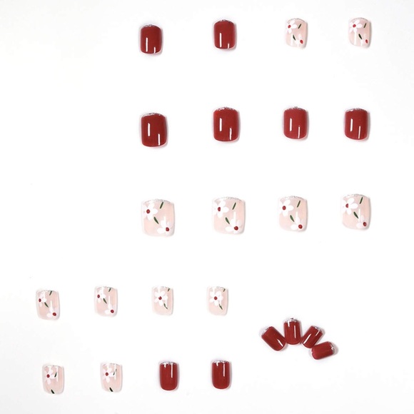 Short Red flower Press On Nails| Square shape press on nails| red nails| flower - Picture 2 of 3